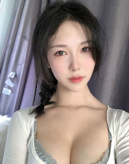 国内精品欧美精品_高清在线视频观看