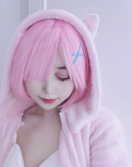 亚洲欧美现在级片_超清高清完整版