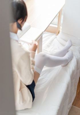 欧美怀旧电音girl_HD免费观看